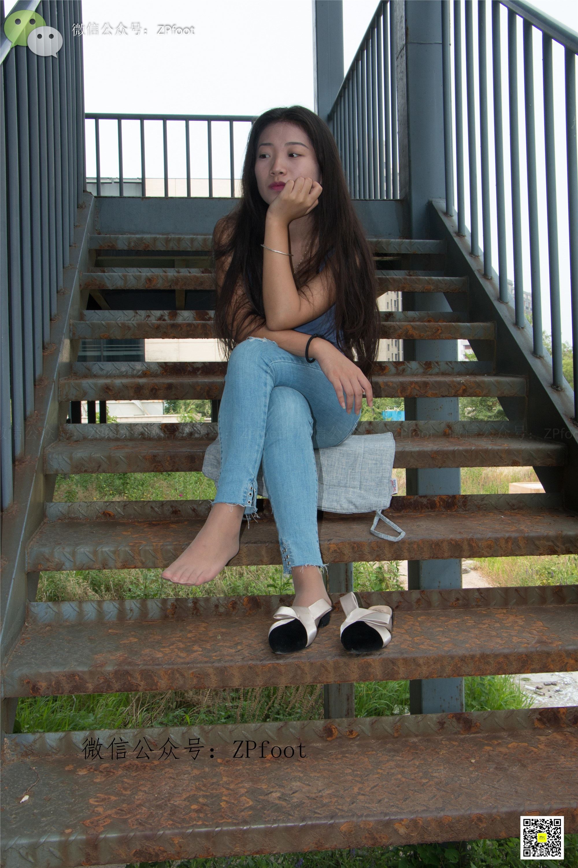 LSS山茶摄影 NO.010 芍药的短丝裸足